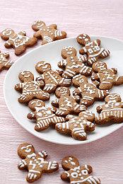 据报道Switch OLED新Dock支持4K＆60FPS输出